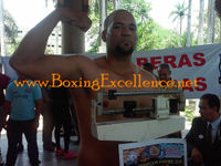 Orlando Estrella boxeur
