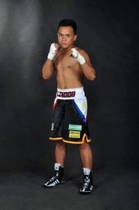 Kim Lindog boxer