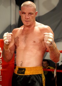 Tim Bell boxer
