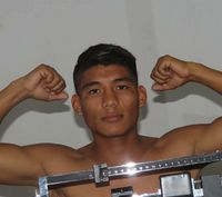 Edgar Alor boxeador