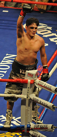 Dallas Vargas boxer