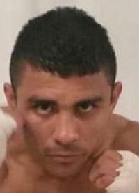 Nestor Medellin boxeur
