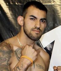 Esteban Cayetano боксёр