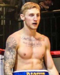 Richie Gray boxer