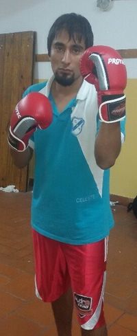 Luis Emanuel Campos Castano boxeador
