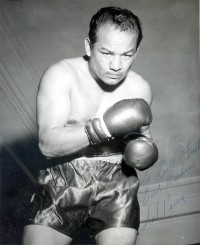 Sal Perea boxer