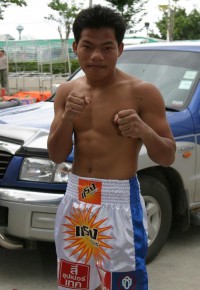 Wirat Sawangwong boxer