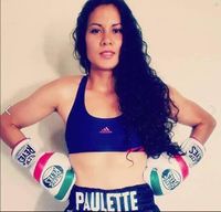 Paulette Valenzuela pugile