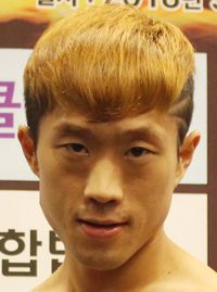 Joo Ho Lee boxer