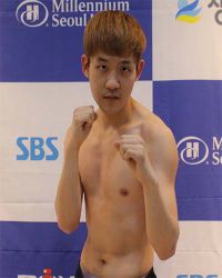 Dong Keun Lee боксёр