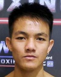 Phongsaphon Panyakum boxeador