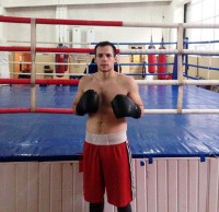 Victor Ialimov boxer