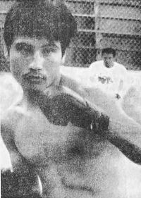 Carlos Leal boxeur