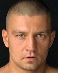 Vadim Stoljartsjoek boxer