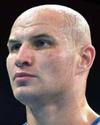 Ivan Dychko boxer