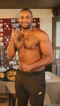 Mourad Omar boxeador