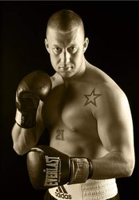 Nikola Manasijevic boxer
