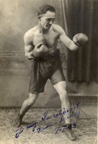Benny Vierra boxer
