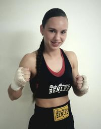 Sarah Bormann boxer