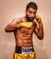 Sachin Dekwal boxeador