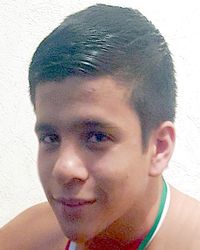 Cuahutli Guerrero boxer