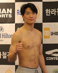 Dae Hyun Baek boxer