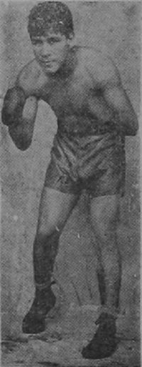 Sammy Medina boxer