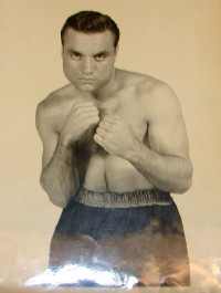 Tommy Egan boxer