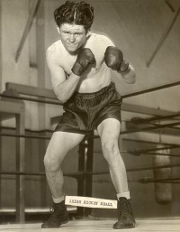 Mickey Beal boxer