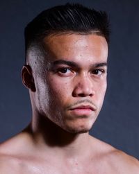 Kevin Montano boxer