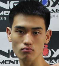 Hyun Joon Lee boxeador