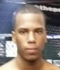 Isaac Perez Santos boxer