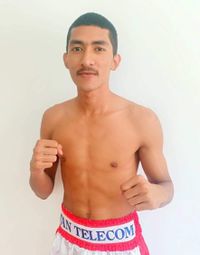 Pattawee Phansawat боксёр