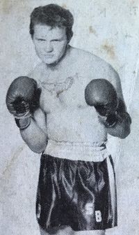 Sonny Bathis boxer