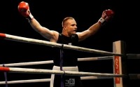 Ahmed Dananovic boxer