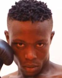 Samwel N Mputi boxer