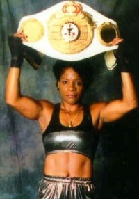 Leona Brown boxer