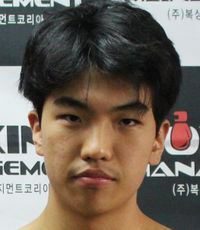 Joon Suk Lee boxer