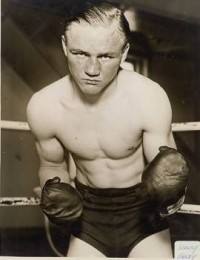 Wally Hally boxer