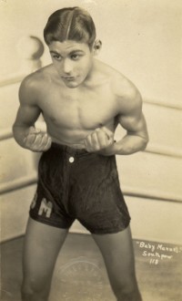 Baby Manuel boxer