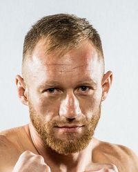 Dzianis Makouski boxeur