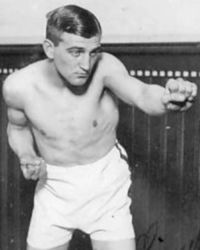 Knud Larsen boxeador