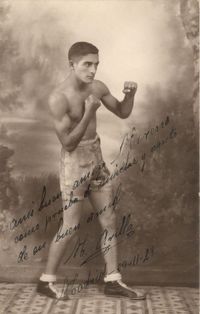 Mariano Arilla boxeur
