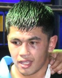 Khavasbek Asadullaev boxer